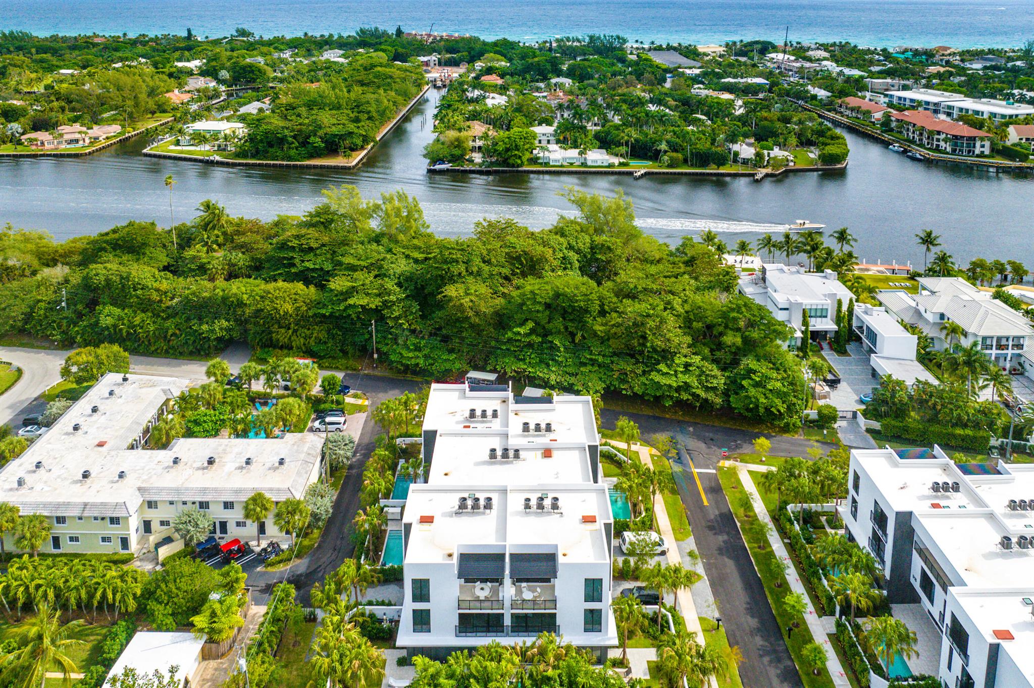 PALM TRAIL ESTATES - Residential