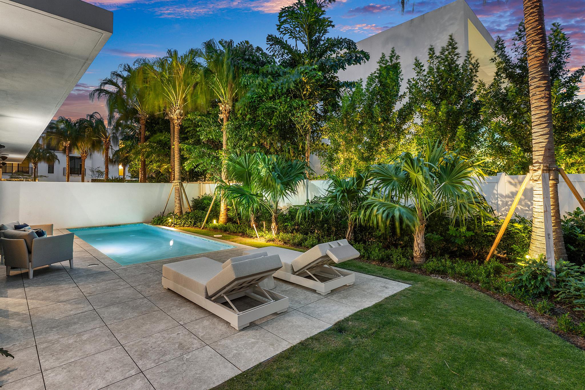 PALM TRAIL ESTATES - Residential