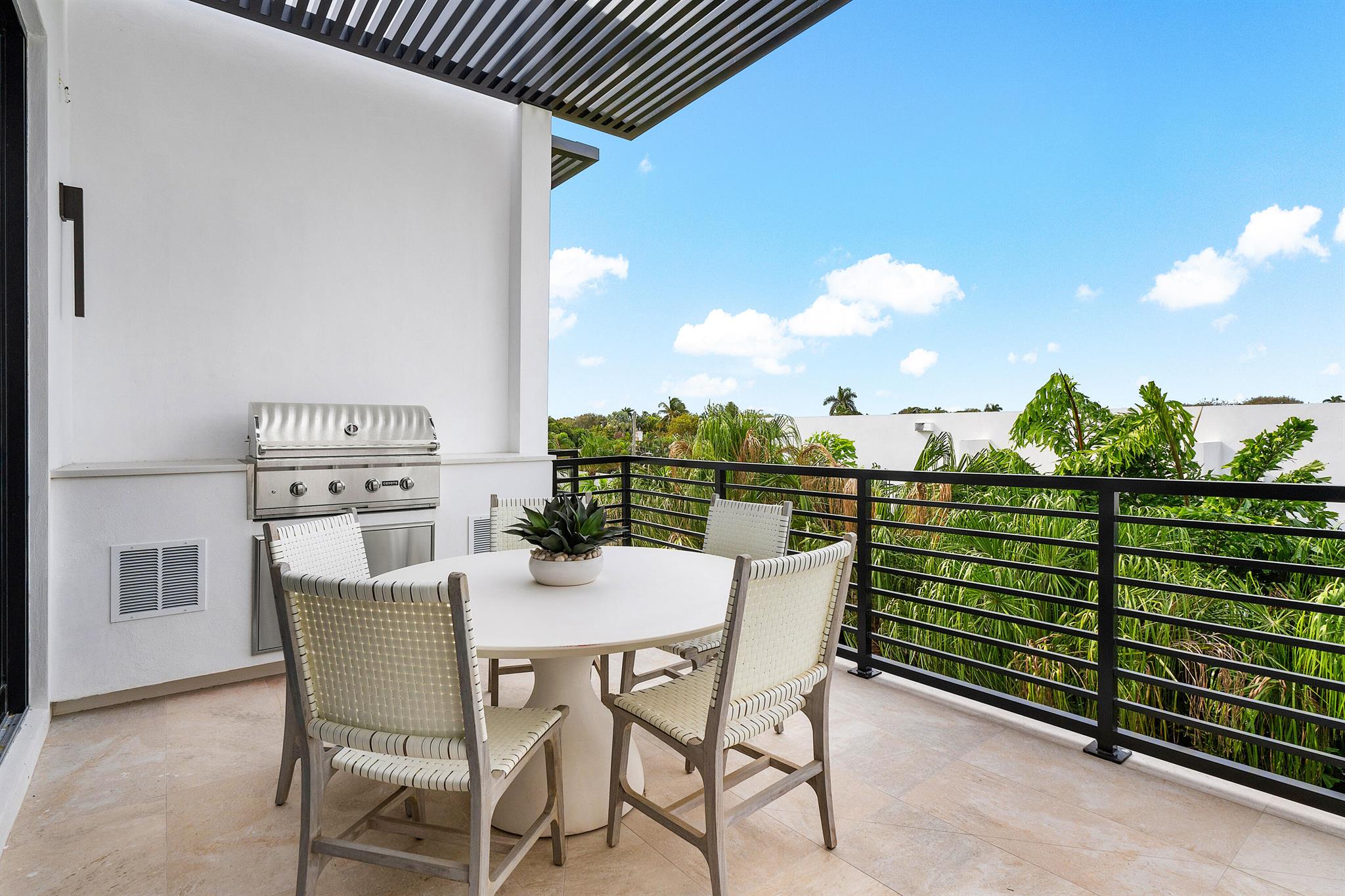 PALM TRAIL ESTATES - Residential