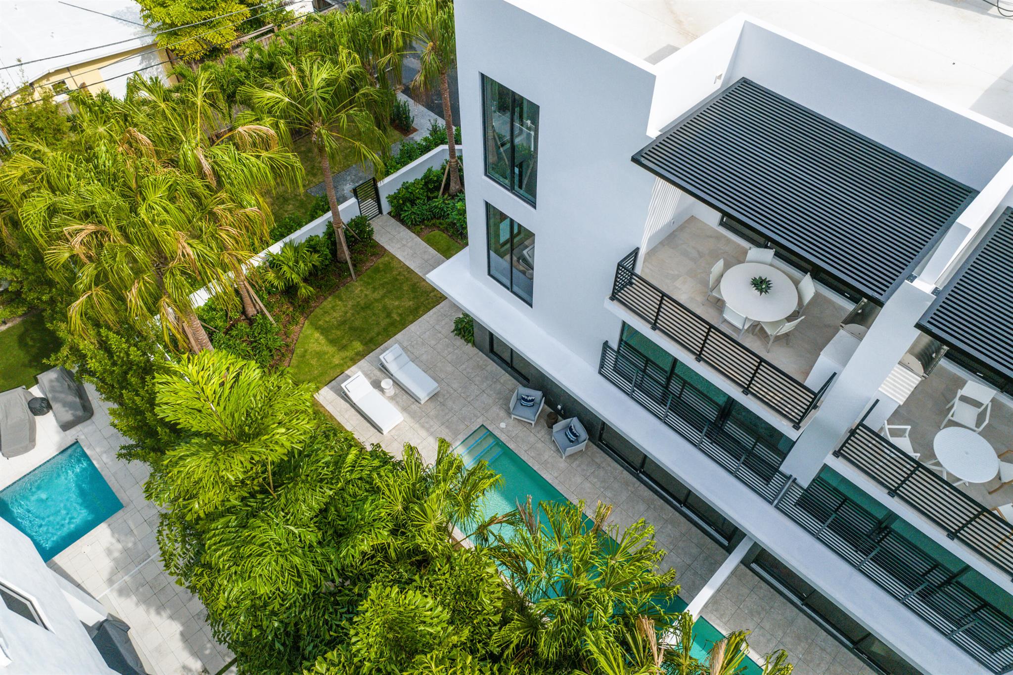 PALM TRAIL ESTATES - Residential