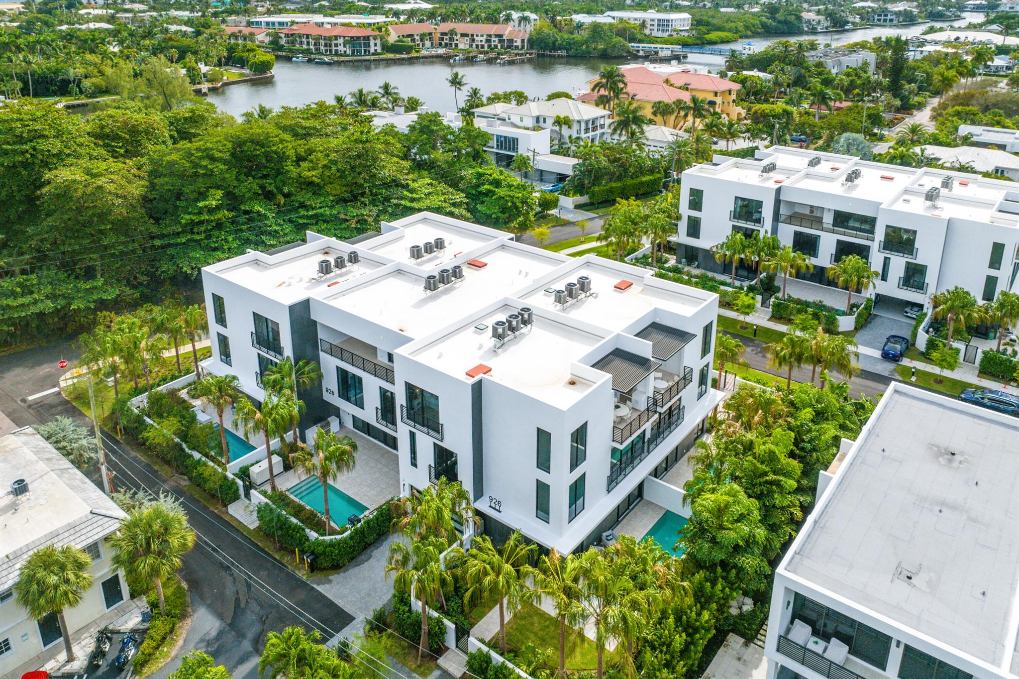 PALM TRAIL ESTATES - Residential