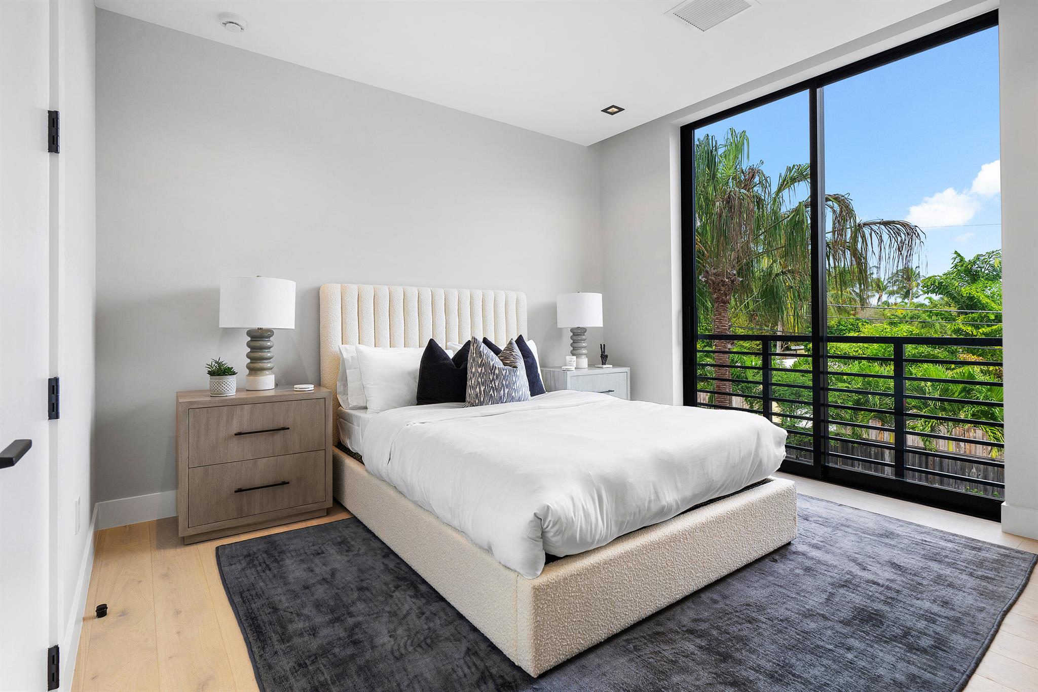 PALM TRAIL ESTATES - Residential