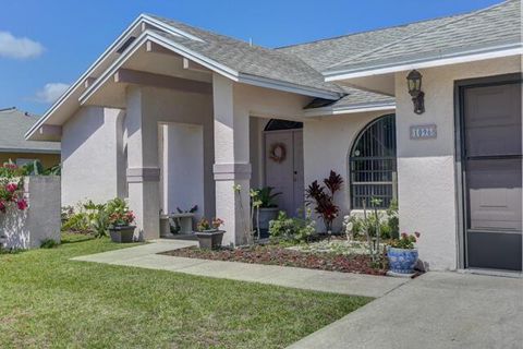 Featured picture for the property R10724097