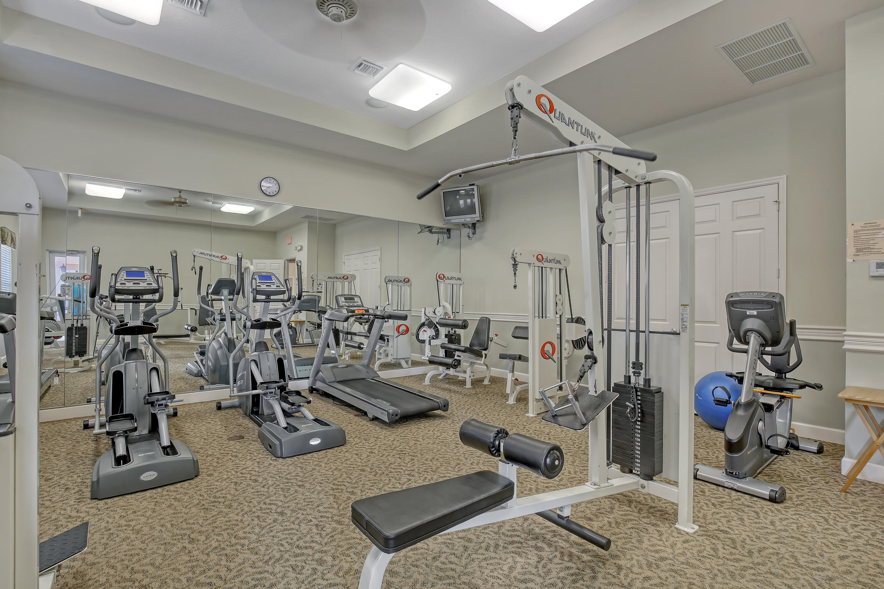 MAYFAIR AT WELLINGTON CONDO - Residential