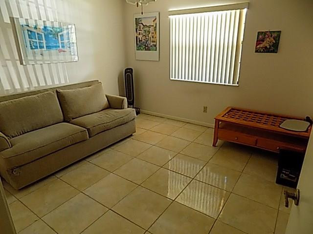 LAKES OF CARRIAGE HILLS - Residential