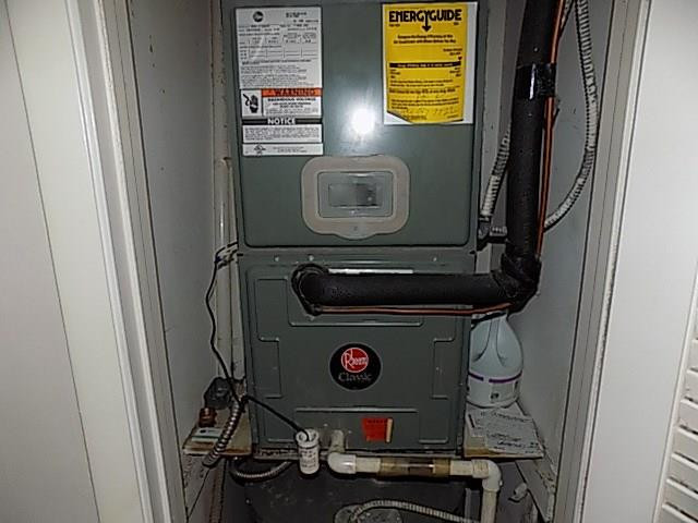 LAKES OF CARRIAGE HILLS - Residential