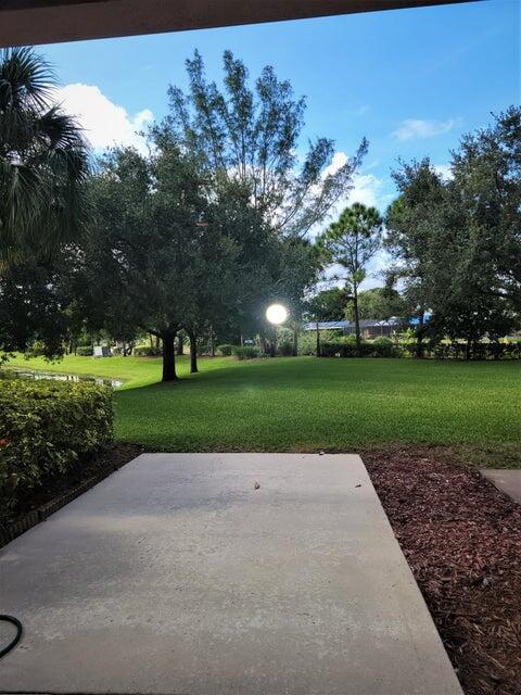 SEMINOLE ESTATES & TOWNHO - Residential Lease