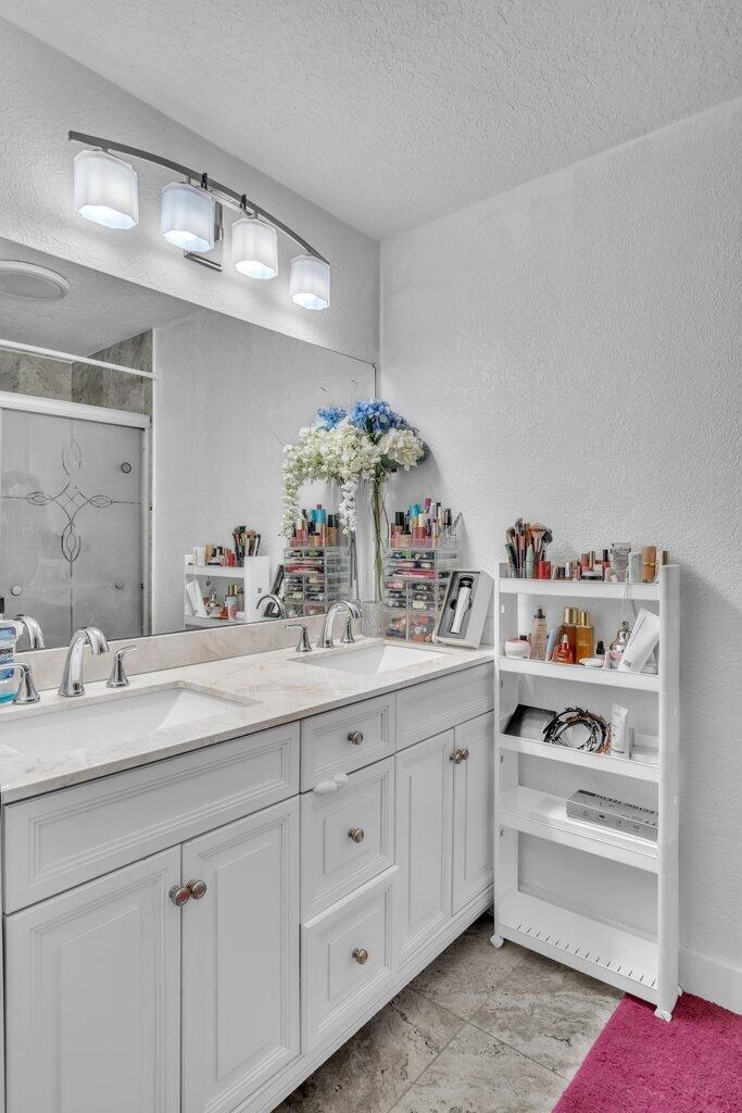 Basswood Un 04 - Residential