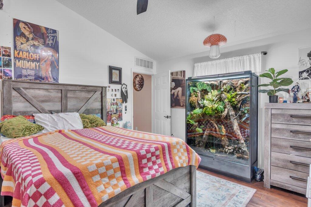 Basswood Un 04 - Residential