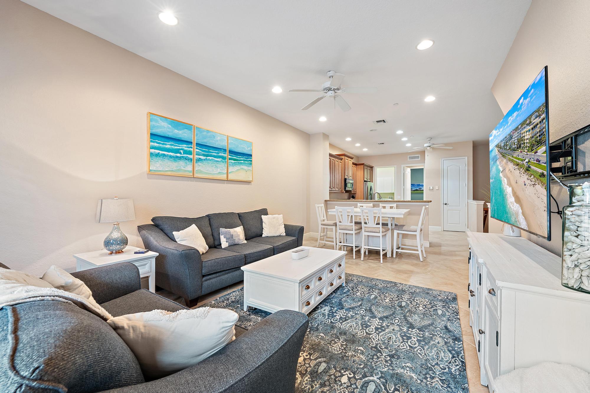 CIELO TOWNHOMES AT SHOPS OF DONALD ROSS - Residential