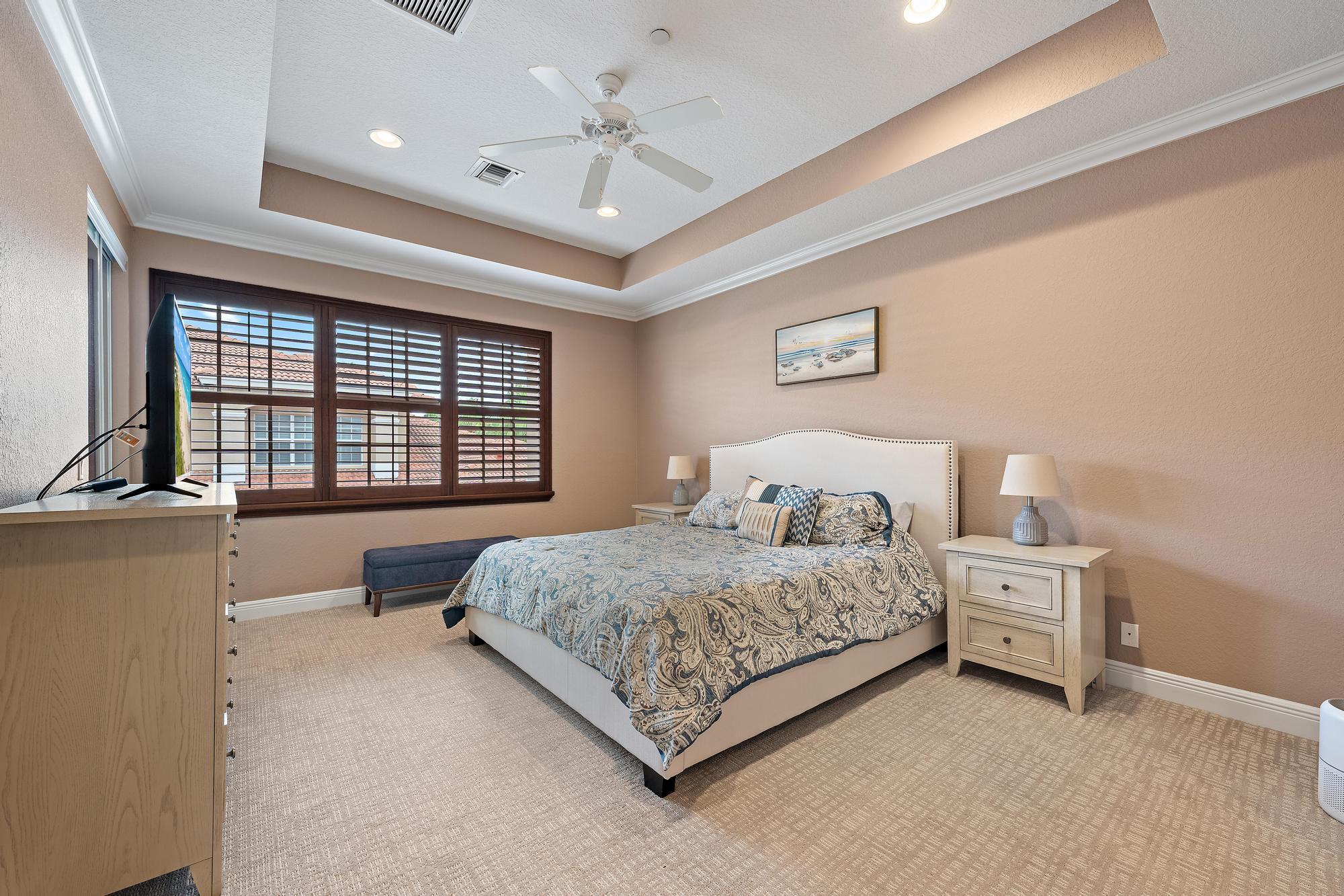 CIELO TOWNHOMES AT SHOPS OF DONALD ROSS - Residential