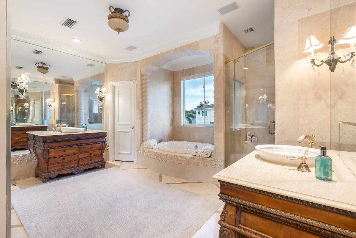 TROPIC ISLE - Residential Lease