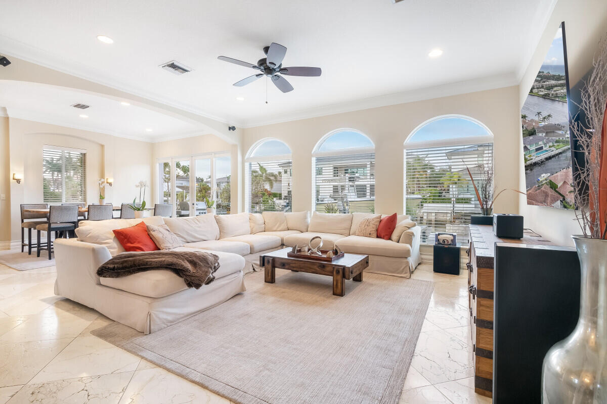 TROPIC ISLE - Residential Lease