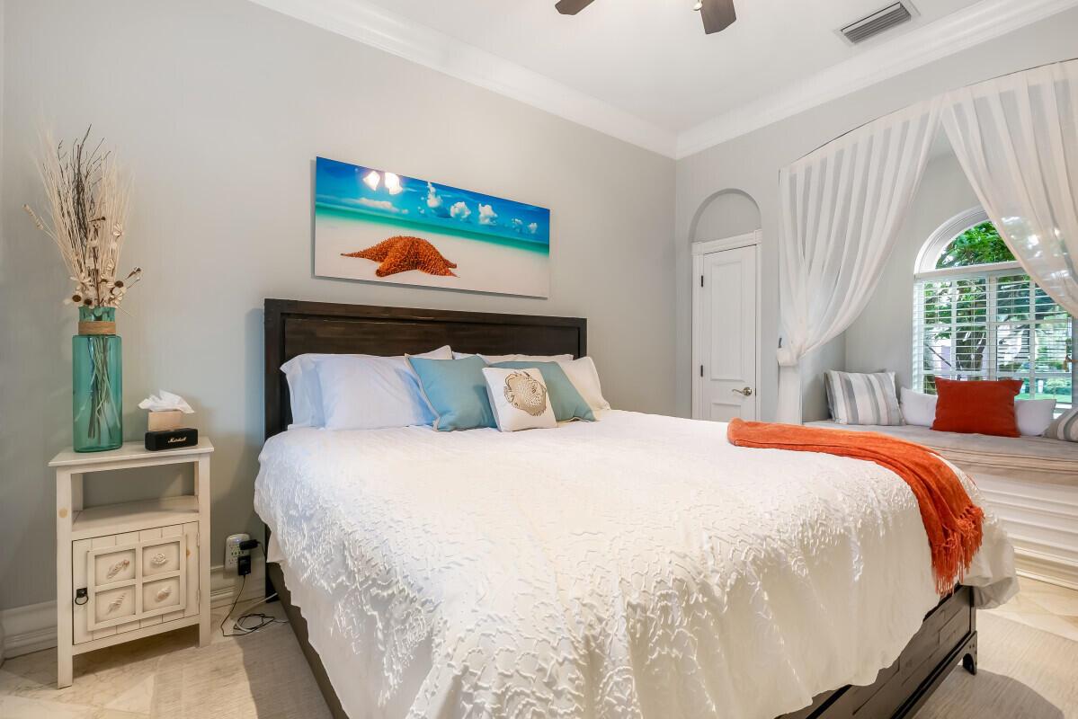 TROPIC ISLE - Residential Lease