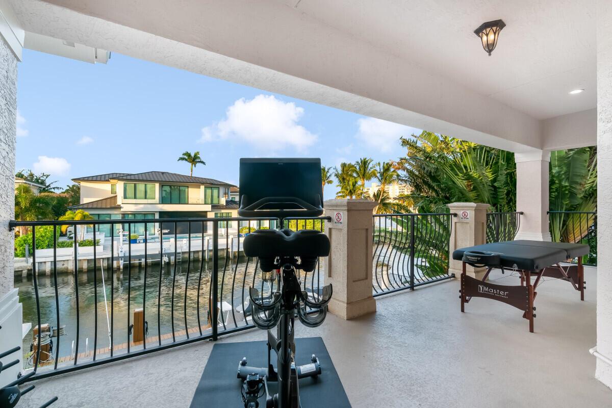 TROPIC ISLE - Residential Lease