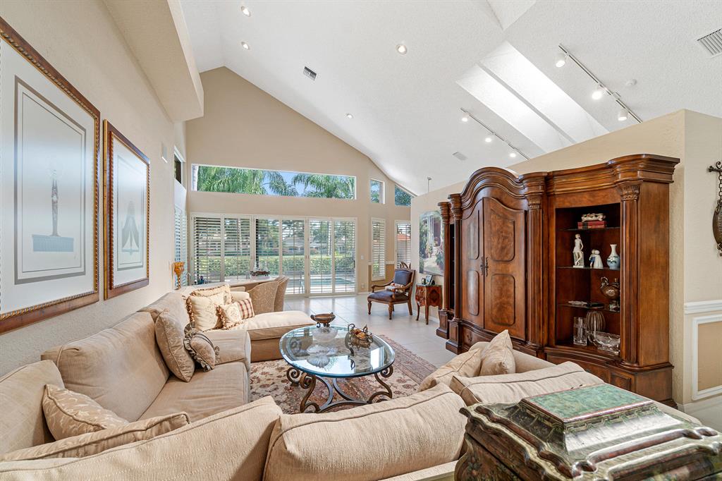 WEDGWOOD / POLO CLUB - Residential