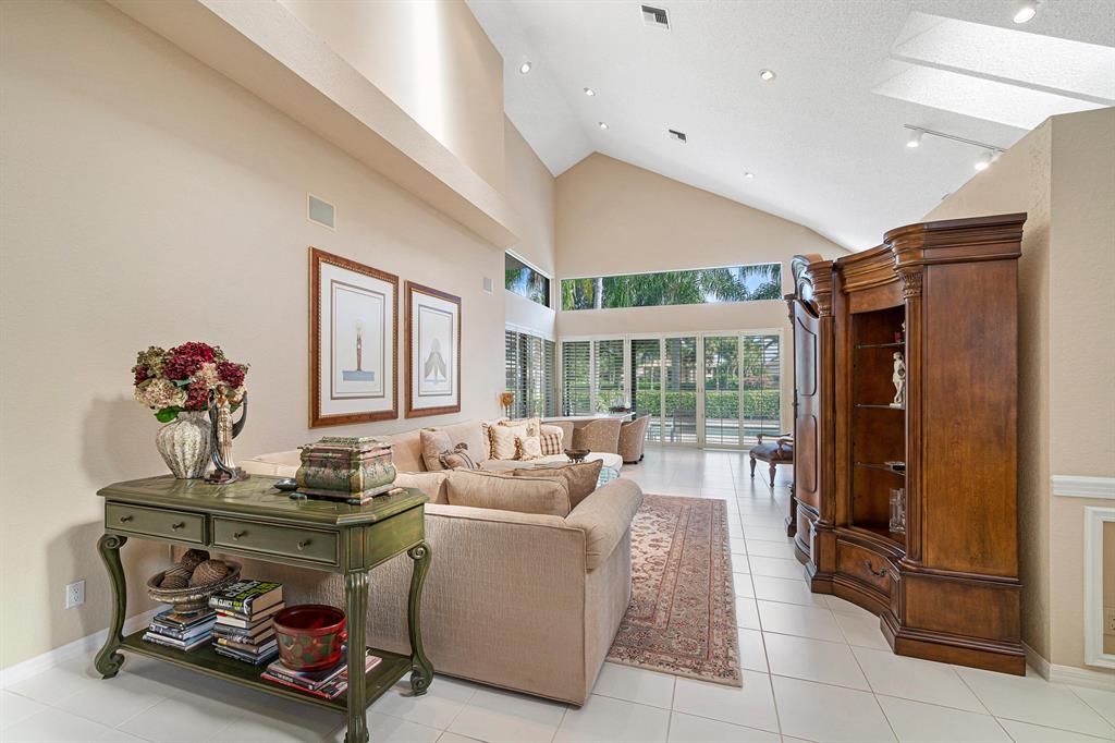 WEDGWOOD / POLO CLUB - Residential