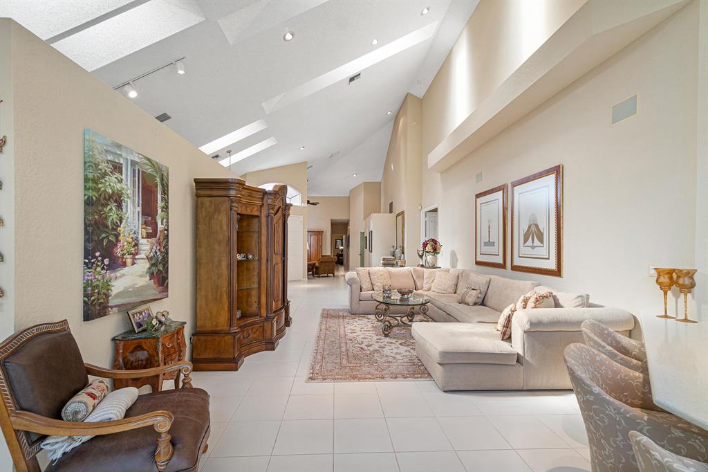 WEDGWOOD / POLO CLUB - Residential