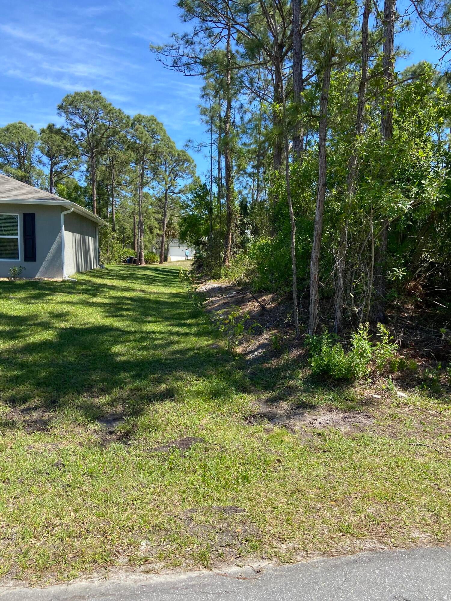 3289 SE WESTMORE Road SE