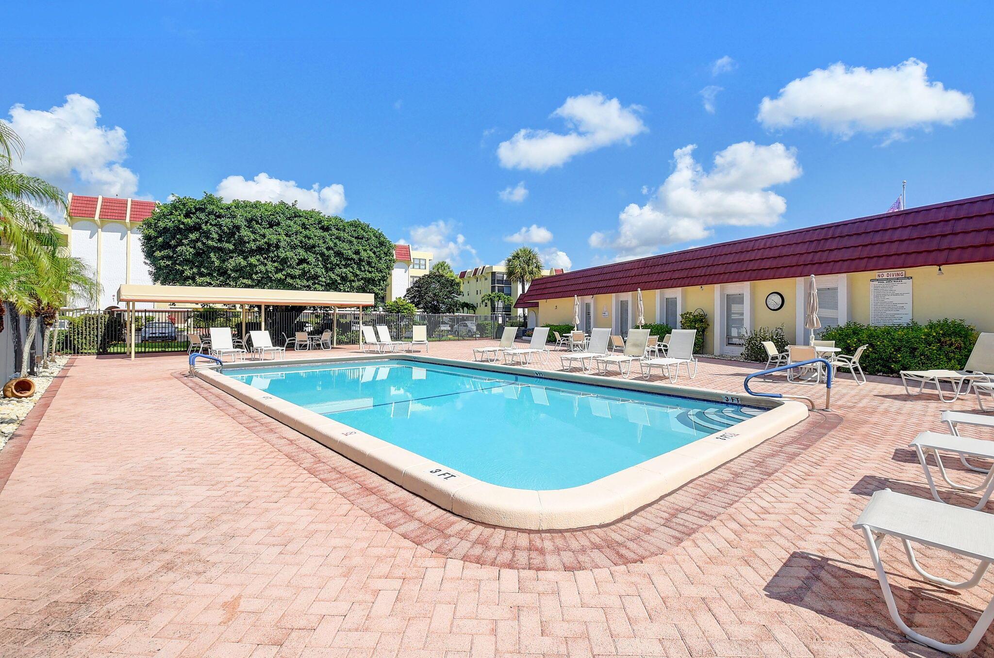 BARWOOD CONDO - Residential Lease