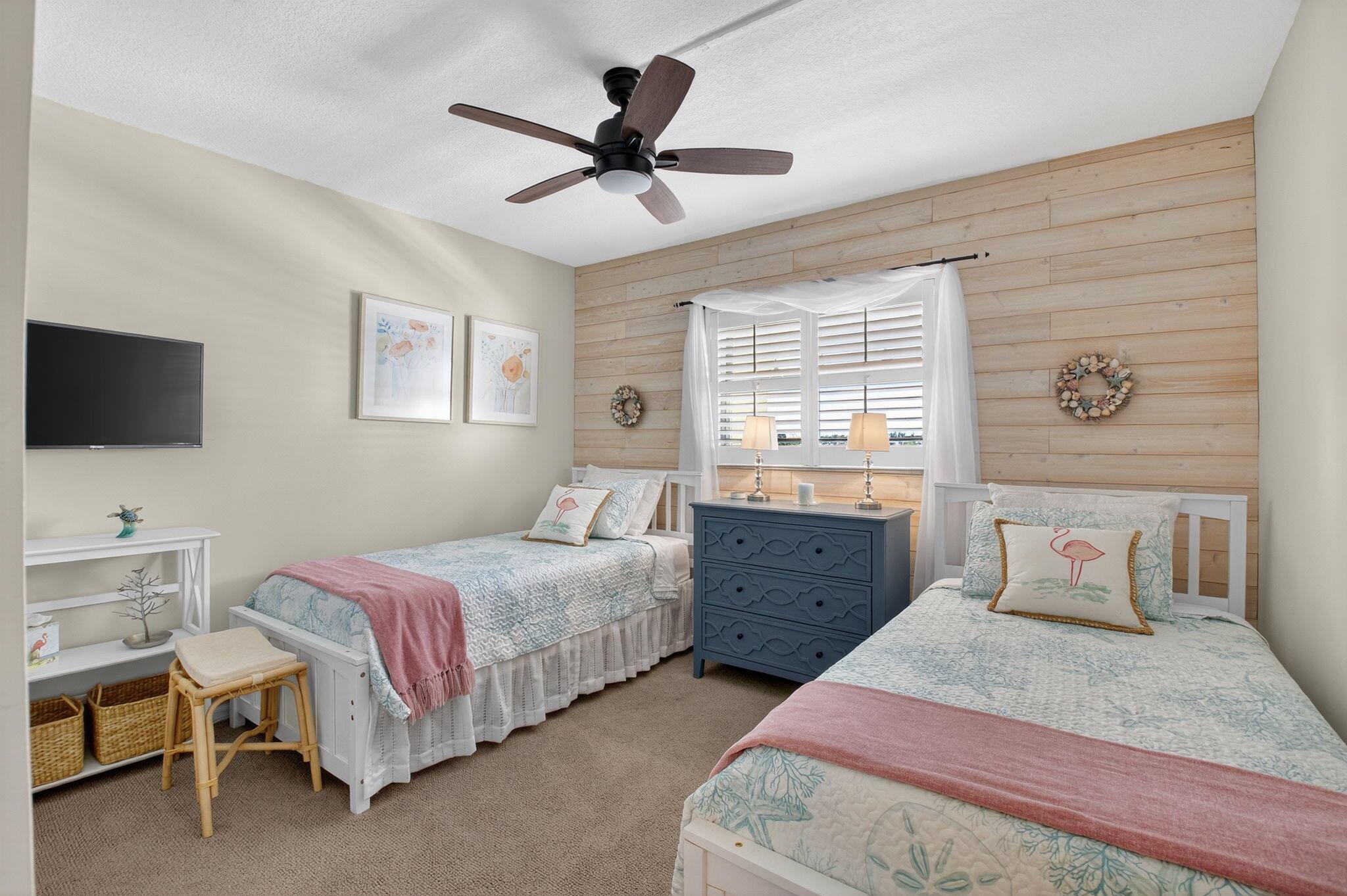 BARWOOD CONDO - Residential Lease