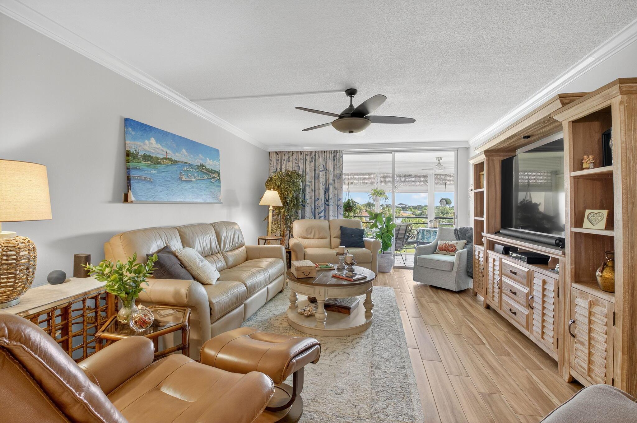 BARWOOD CONDO - Residential Lease