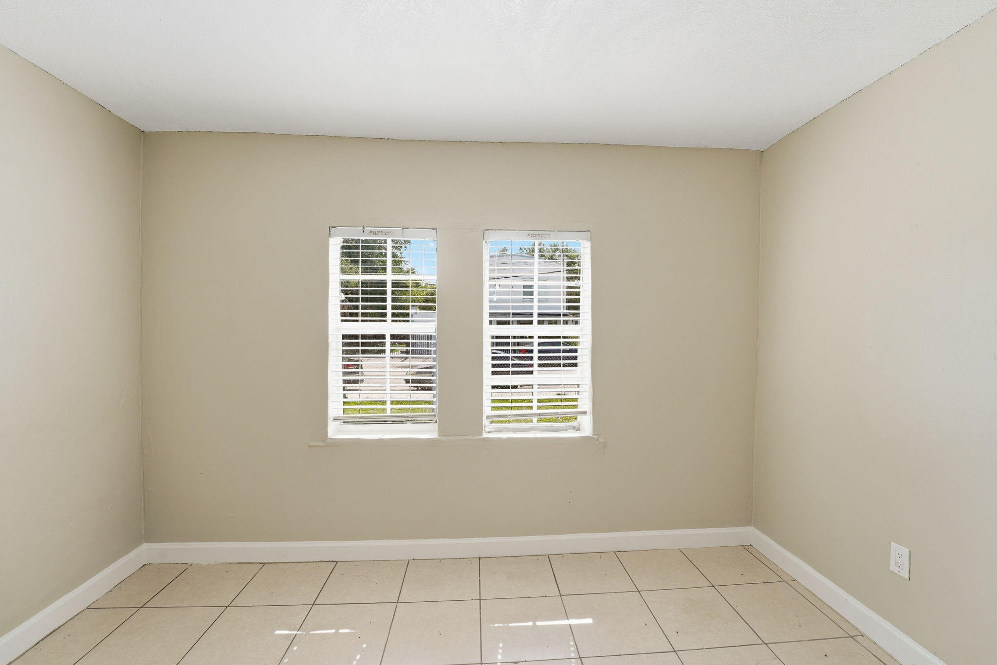 PINEMOUNT 2ND REV AMD PL - Residential