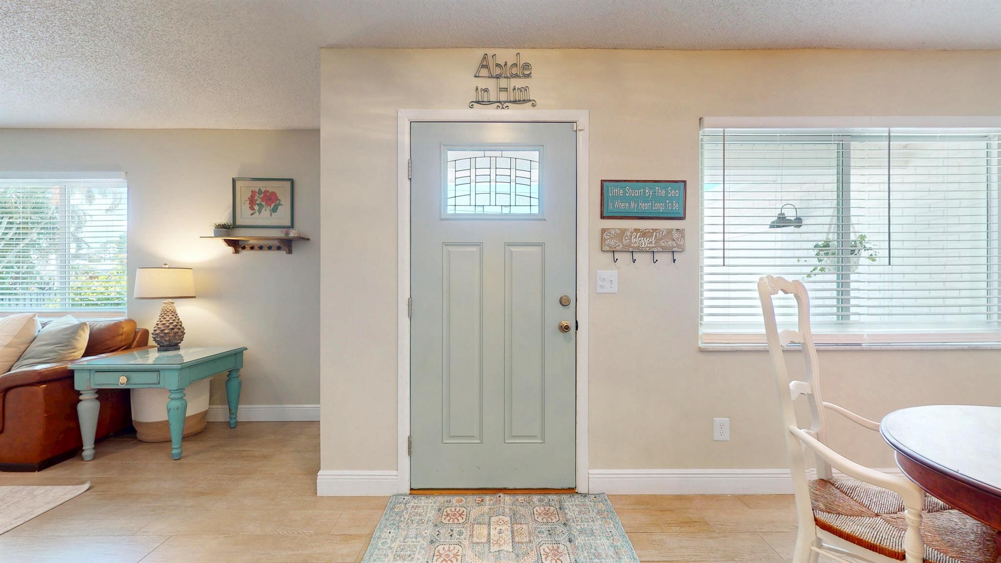 1848 NW Palmetto Terrace