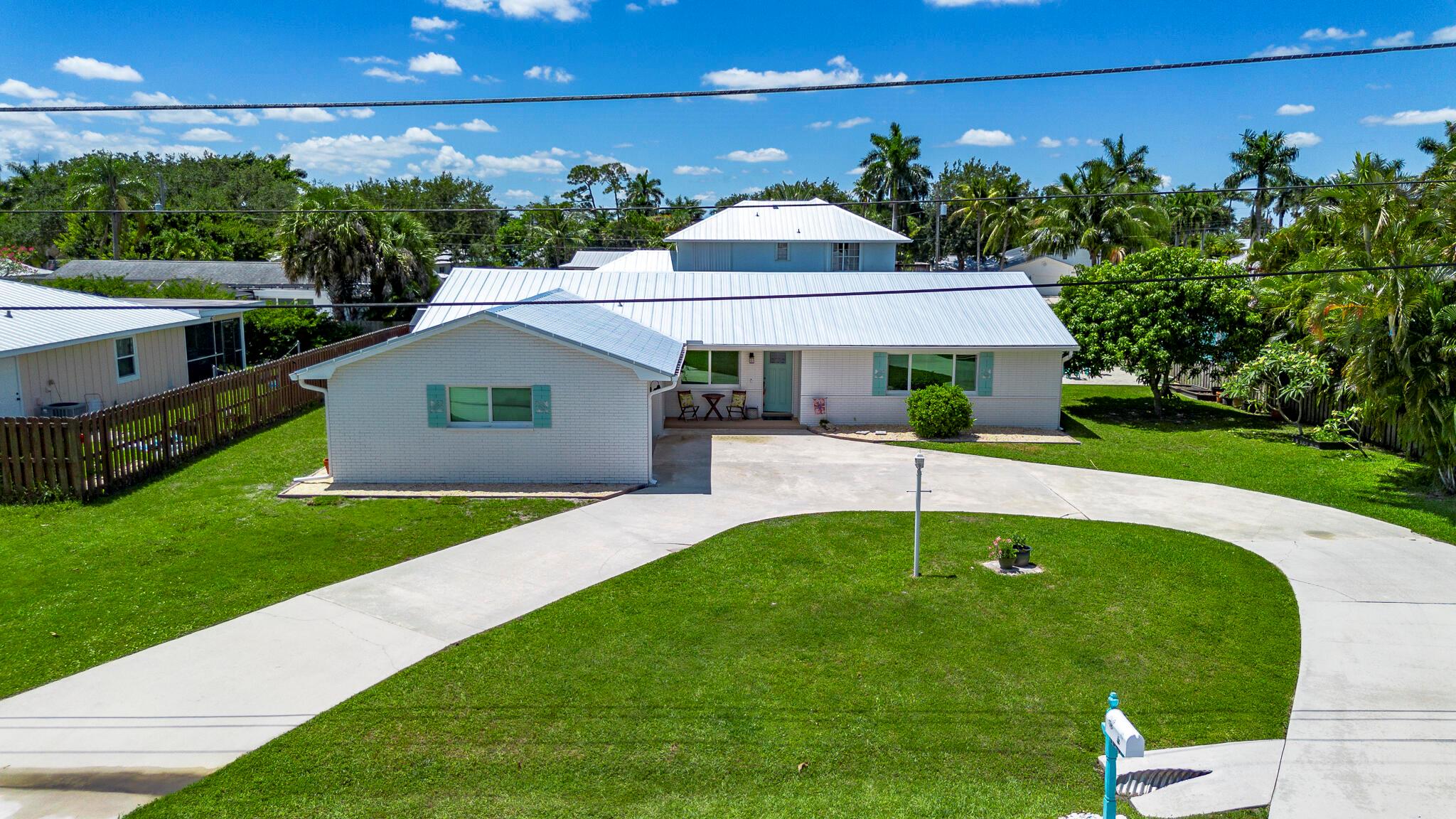 1848 NW Palmetto Terrace