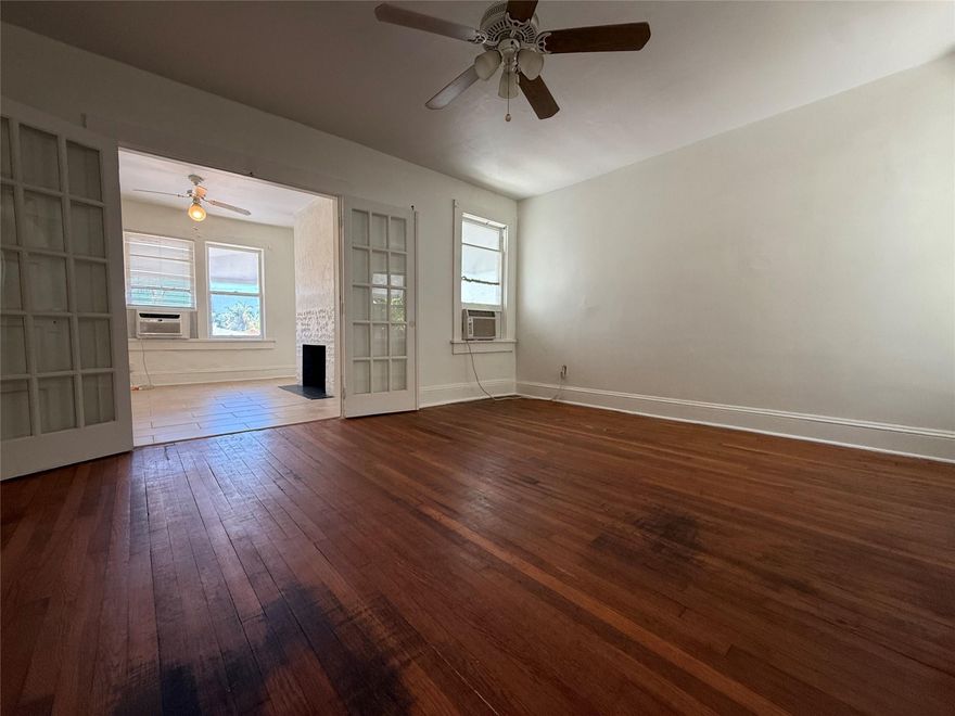 This charming one bedroom apartment in Hollywood, FL, offers a bright and airy living space with large windows and neutral tones throughout. The tiled floors provide a clean and low-maintenance surface, while the compact kitchen is equipped with essential appliances and ample storage. The bathroom features modern fixtures with a stylish round mirror and tiled walls for a fresh, updated feel. A ceiling fan and window AC unit ensure comfort year-round. Conveniently located near shops, dining, and major roads, this studio is perfect for those seeking an affordable, cozy living space in a prime location. Property Manager Accepts their Application ONLY.