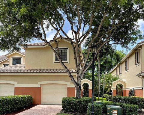 3965 Orange Tree Ln Weston FL 33332
