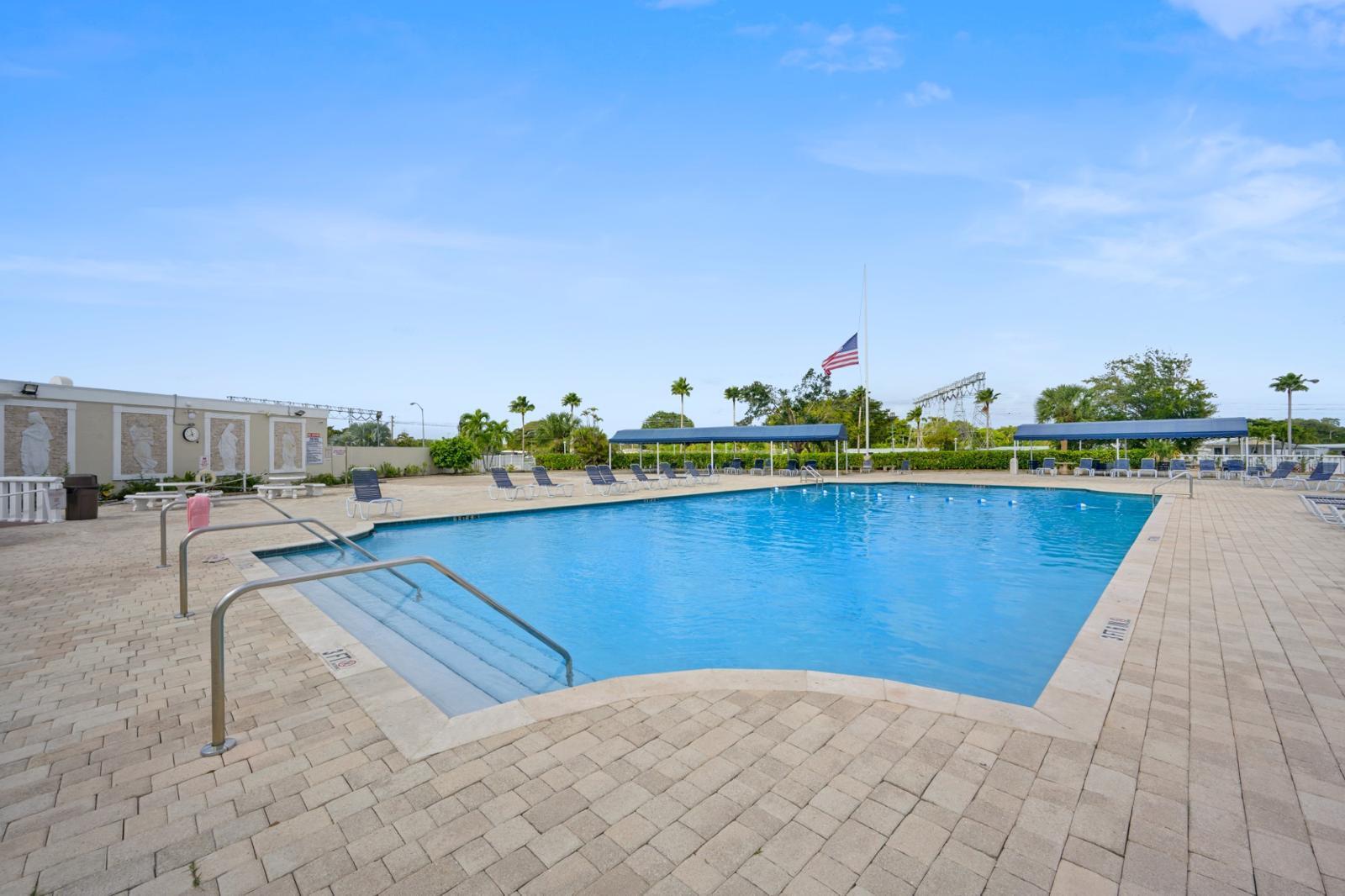 RAVENSWOOD ESTATES & MARINAS - Residential