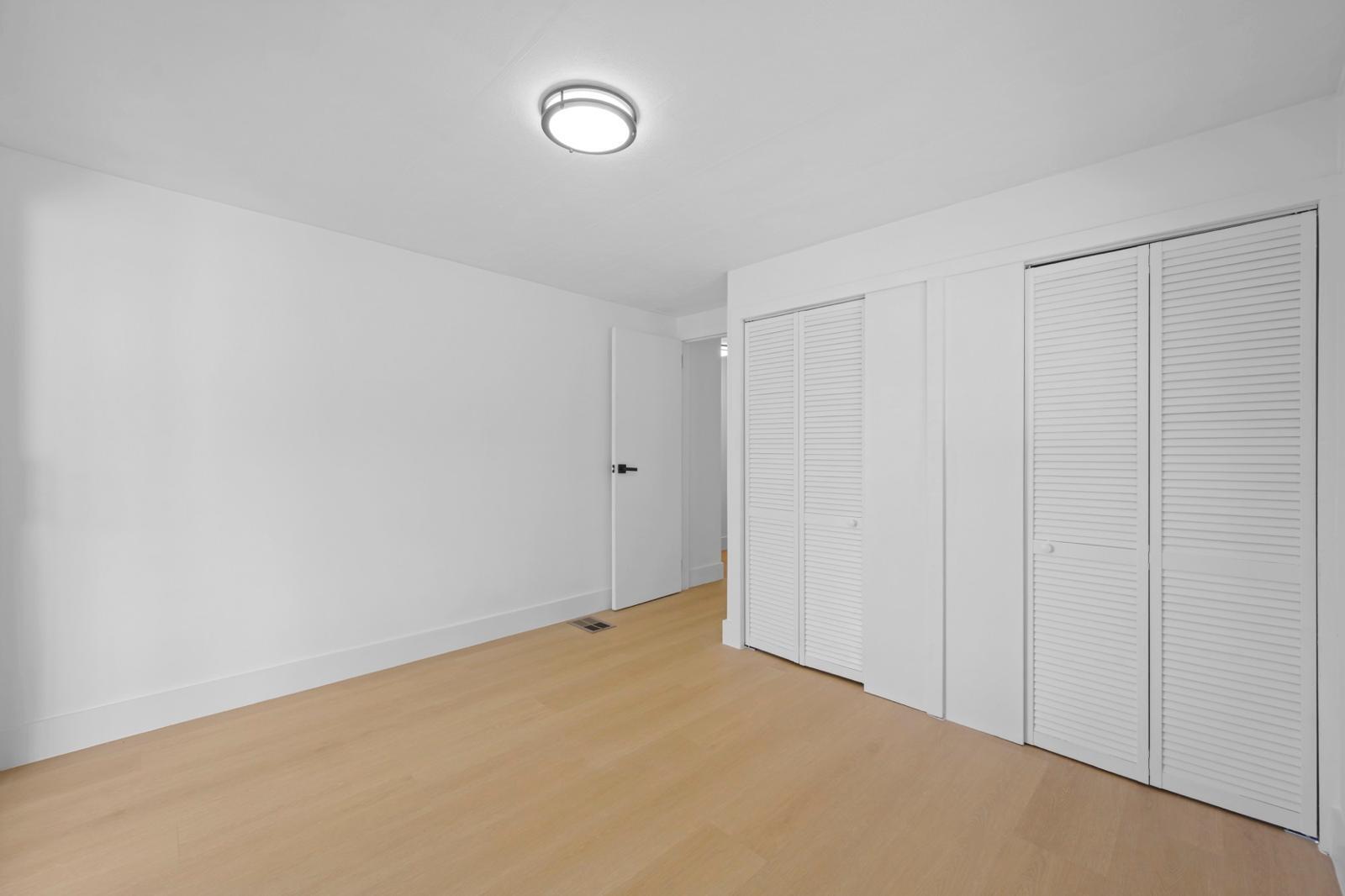 RAVENSWOOD ESTATES & MARINAS - Residential