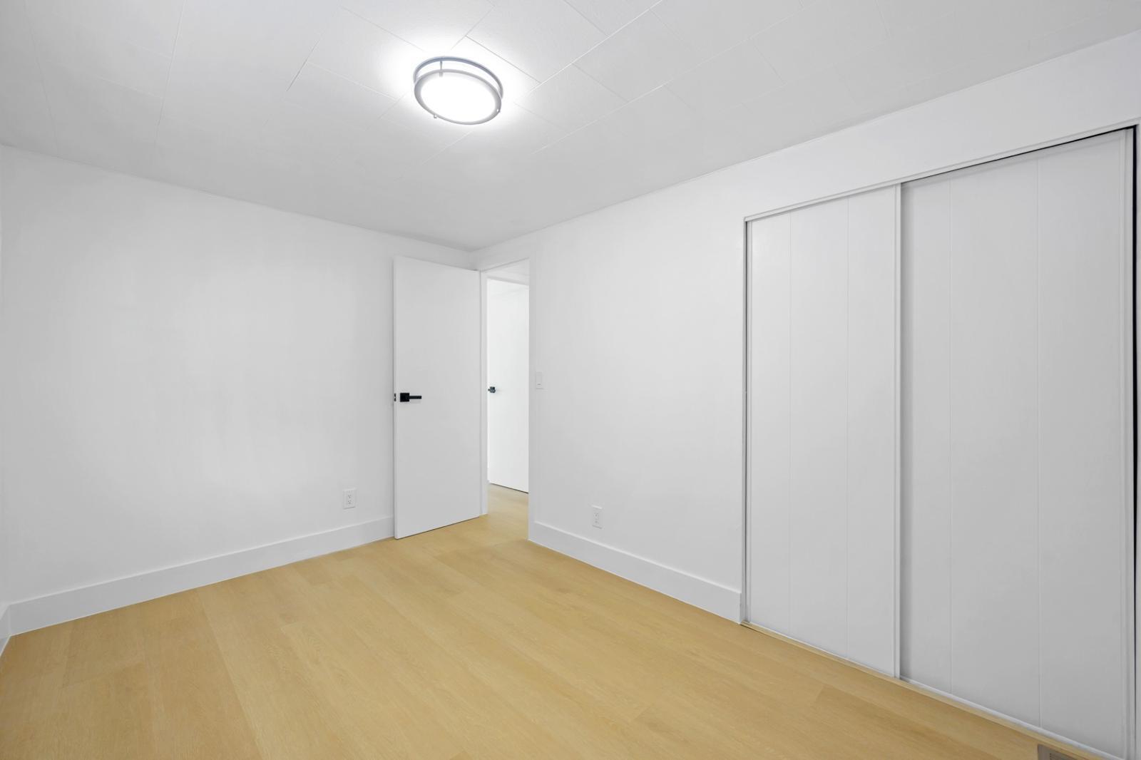 RAVENSWOOD ESTATES & MARINAS - Residential