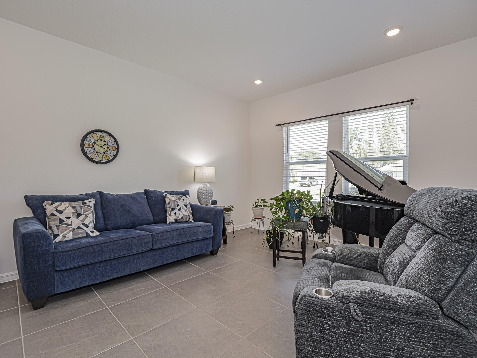 SEBASTIAN HIGHLANDS UNIT 8 - Residential