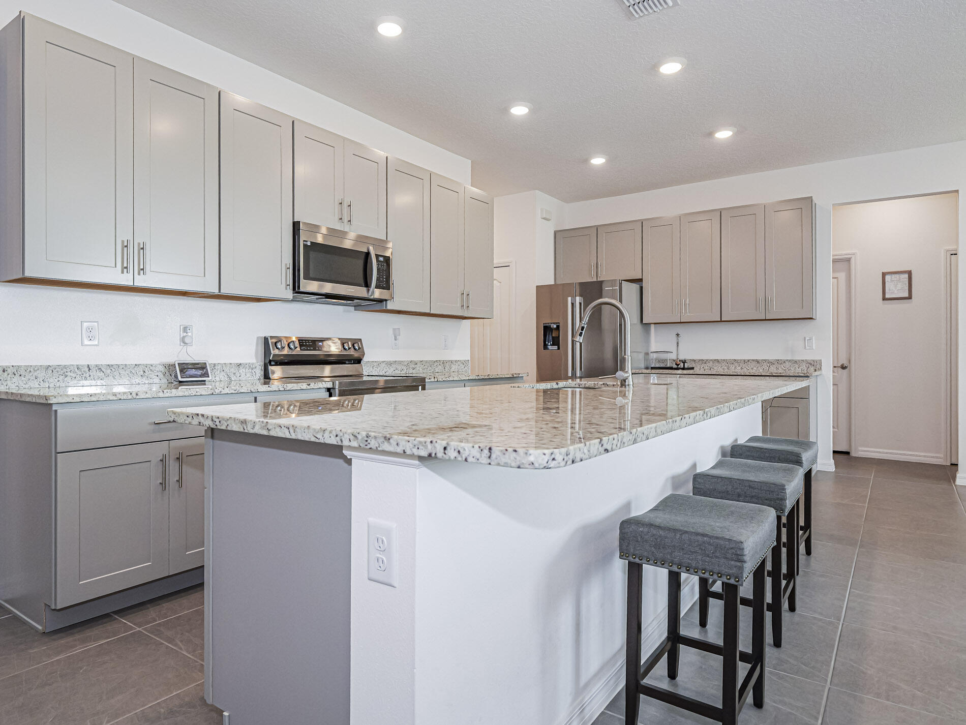 SEBASTIAN HIGHLANDS UNIT 8 - Residential