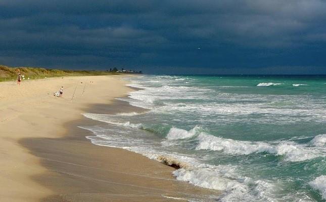 SEBASTIAN HIGHLANDS UNIT 8 - Residential