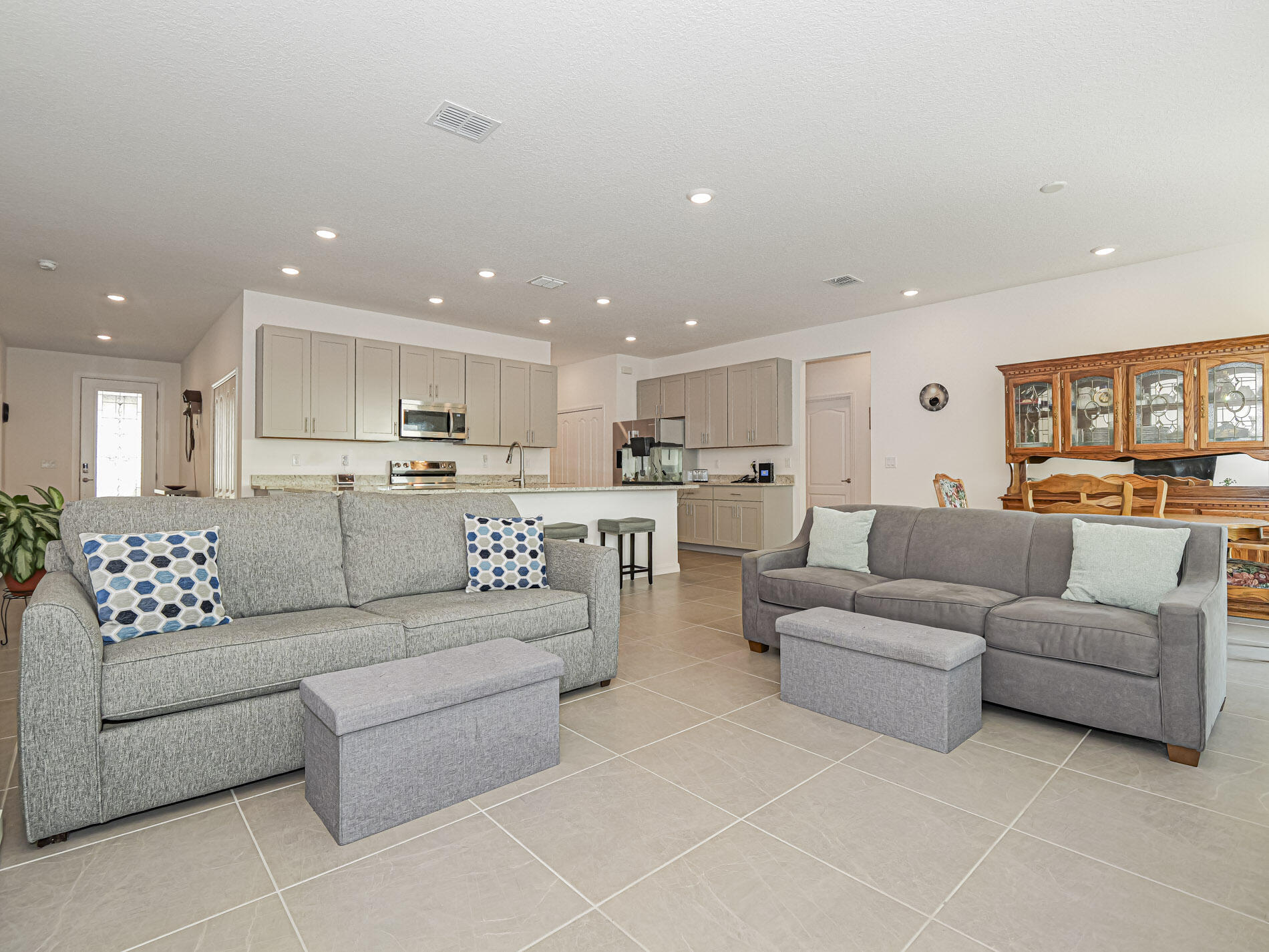 SEBASTIAN HIGHLANDS UNIT 8 - Residential