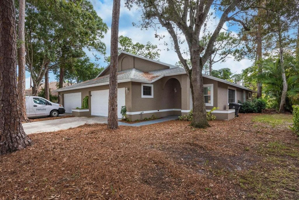 Photo of 1029 Staghorn Street, Wellington, FL 33414 (MLS # R10921842)