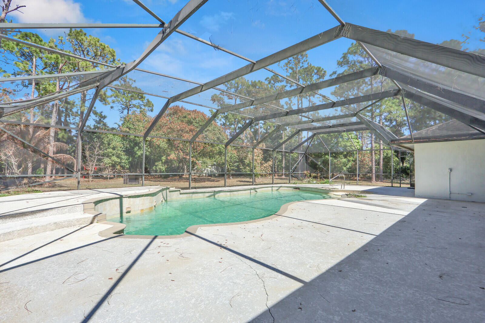 14575 Orange Boulevard