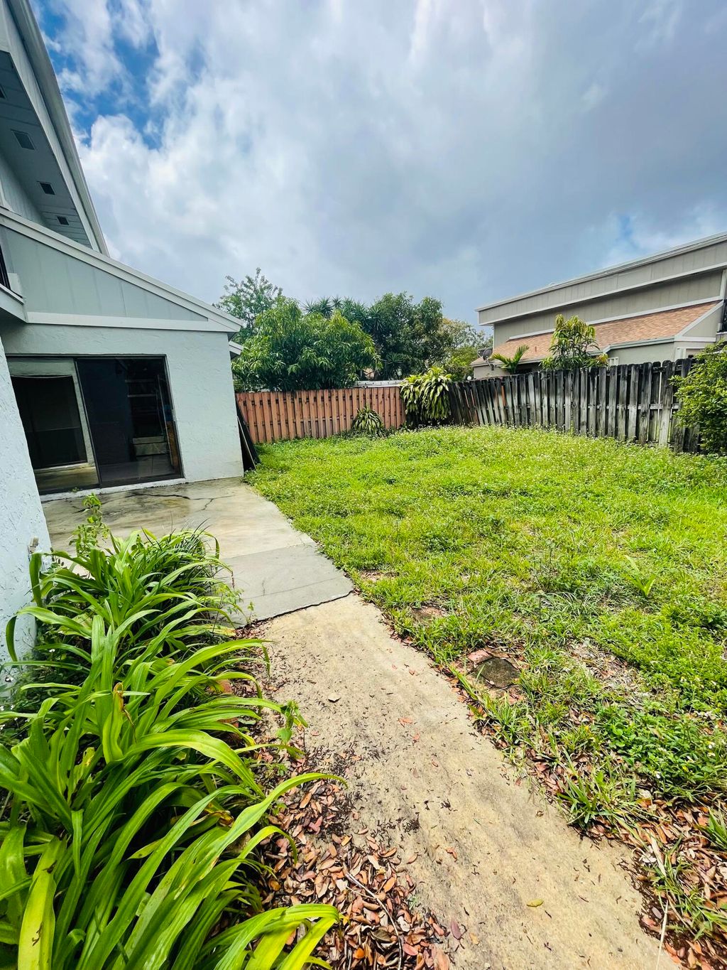 Photo of 617 NW 132nd Terrace #617, Plantation, FL 33325 (MLS # B26016430)