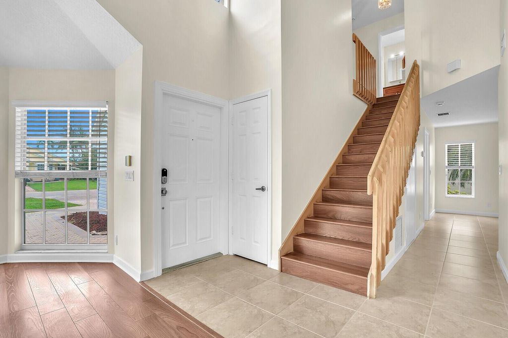 Photo of 6467 Foster Street, Jupiter, FL 33458 (MLS # R11109336)