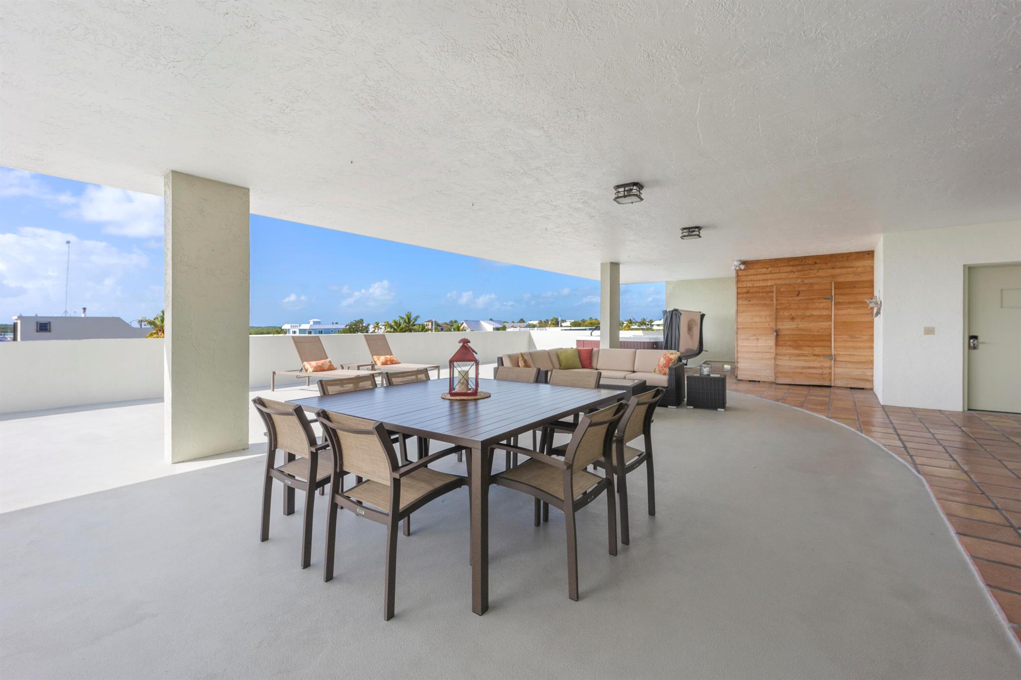 VENETIAN SHORES NO 1 - Commercial Sale