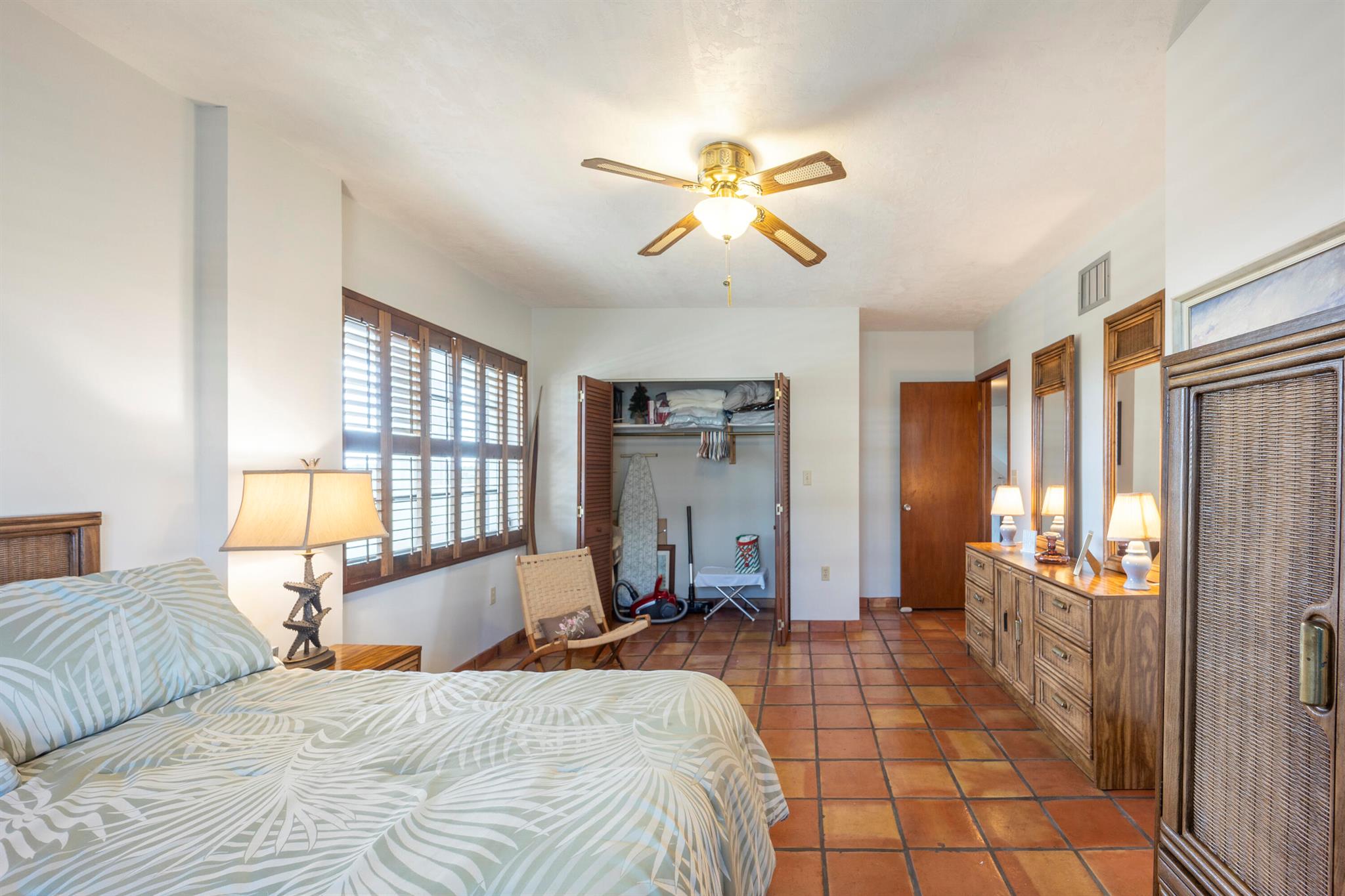 VENETIAN SHORES NO 1 - Commercial Sale