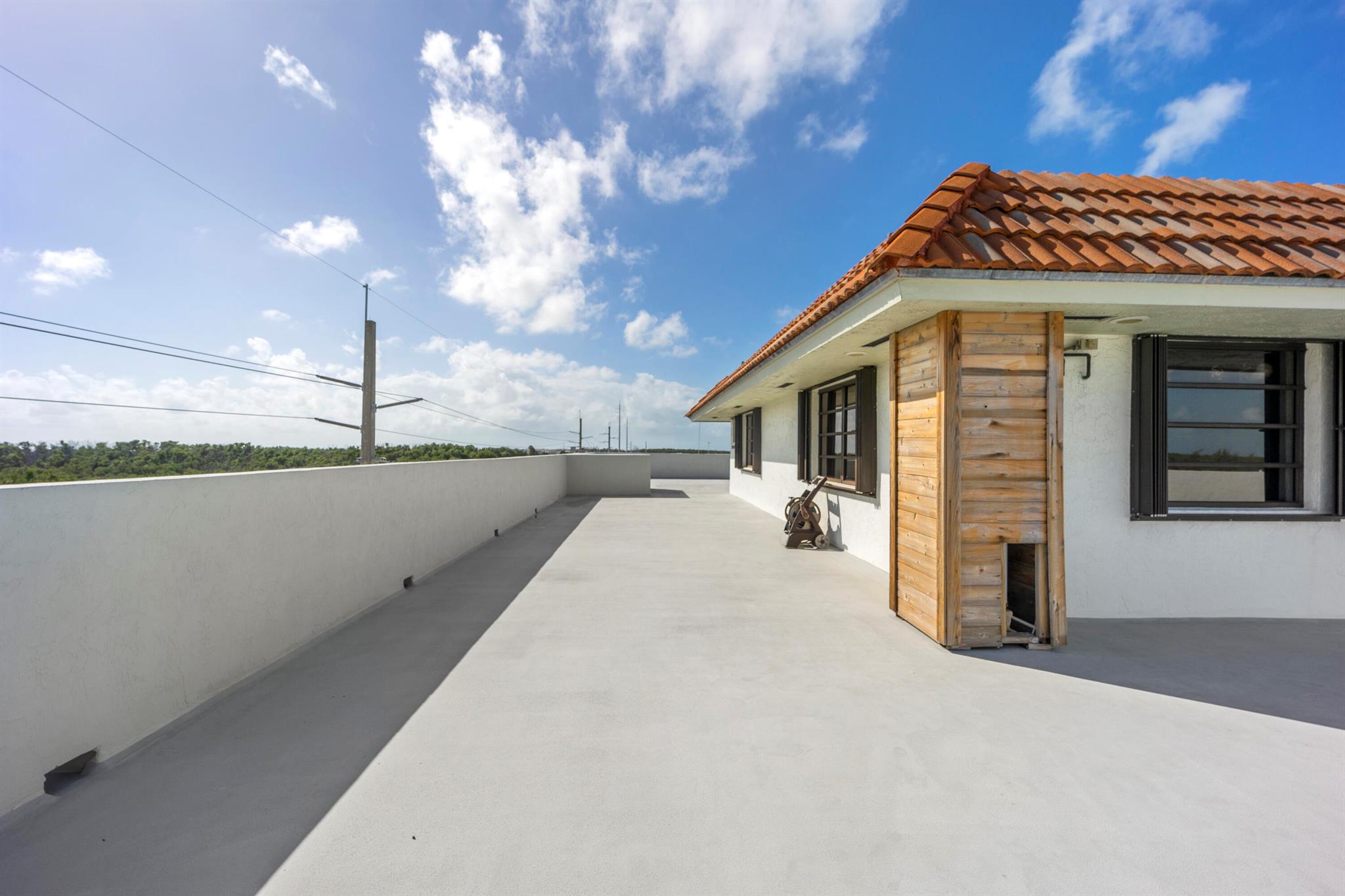 VENETIAN SHORES NO 1 - Commercial Sale