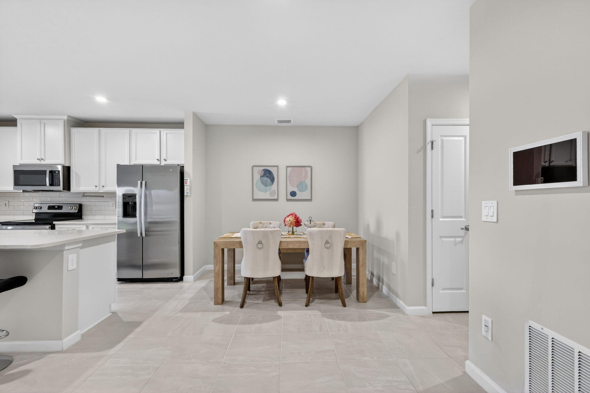 9401 SW Libertas Way