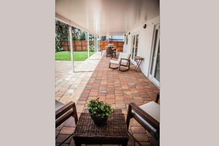 Hollywood Country Club Di - Residential Lease