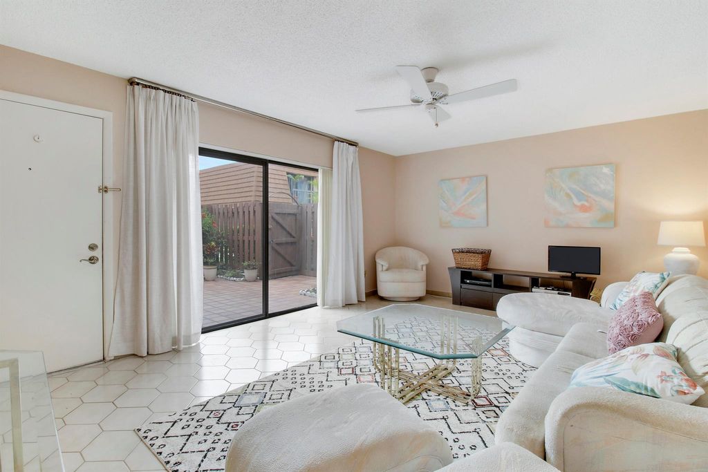 Photo of 825 Center Street #49c, Jupiter, FL 33458 (MLS # R11101822)