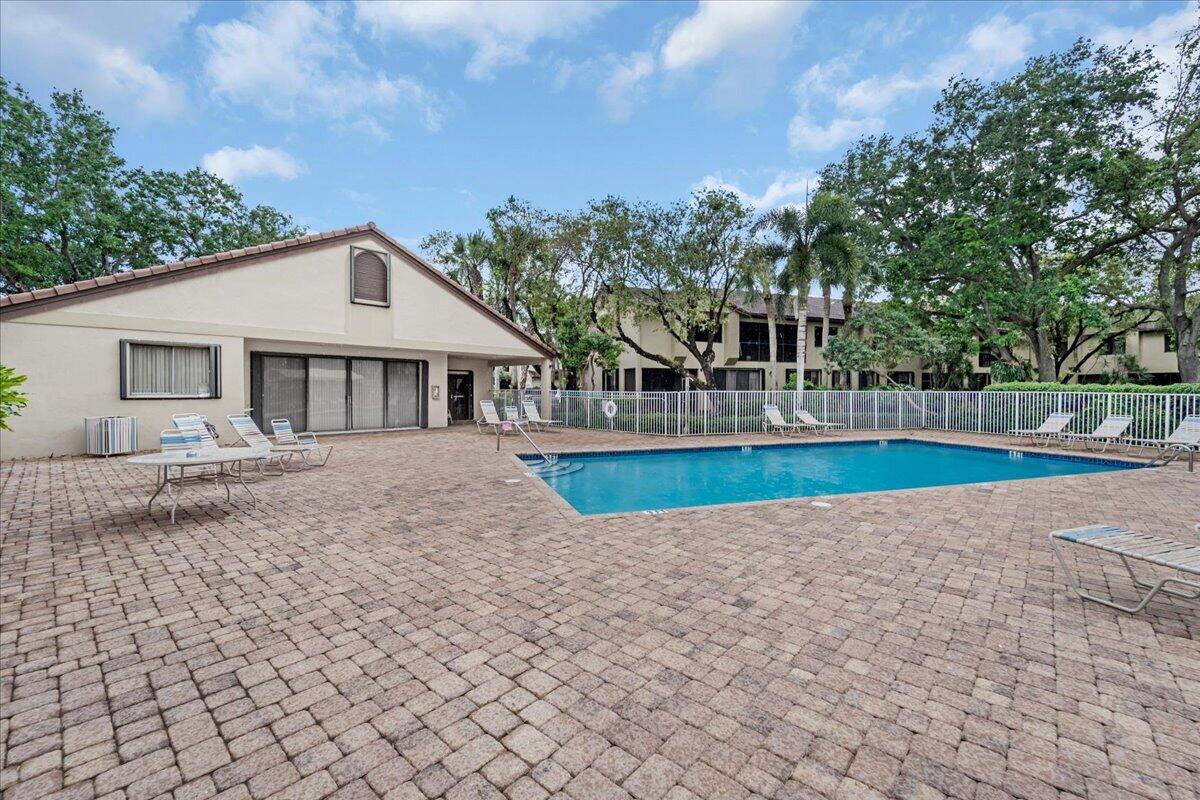 BRIDGEWATER CONDO - Residential