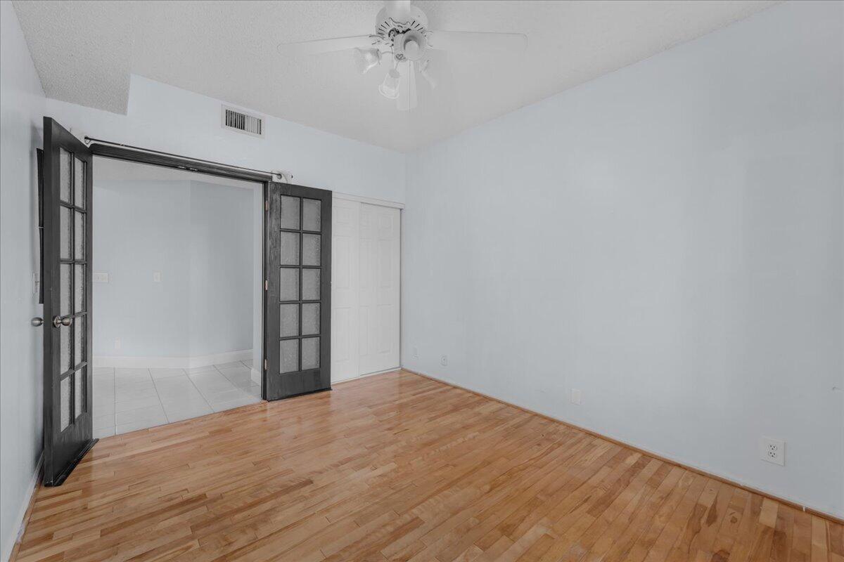 BRIDGEWATER CONDO - Residential